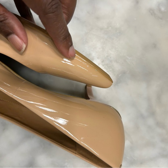 Calvin Klein pumps - Picture 1 of 6